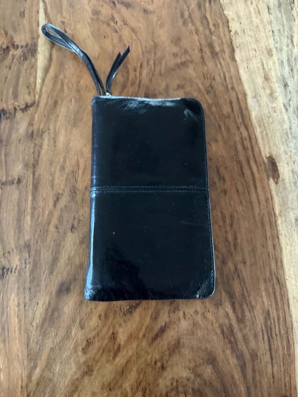 Hobo Rachel Black Leather Zip Around Wristlet Wallet